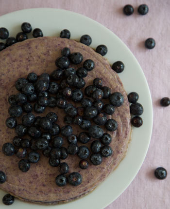 Raw blueberry cheesecake